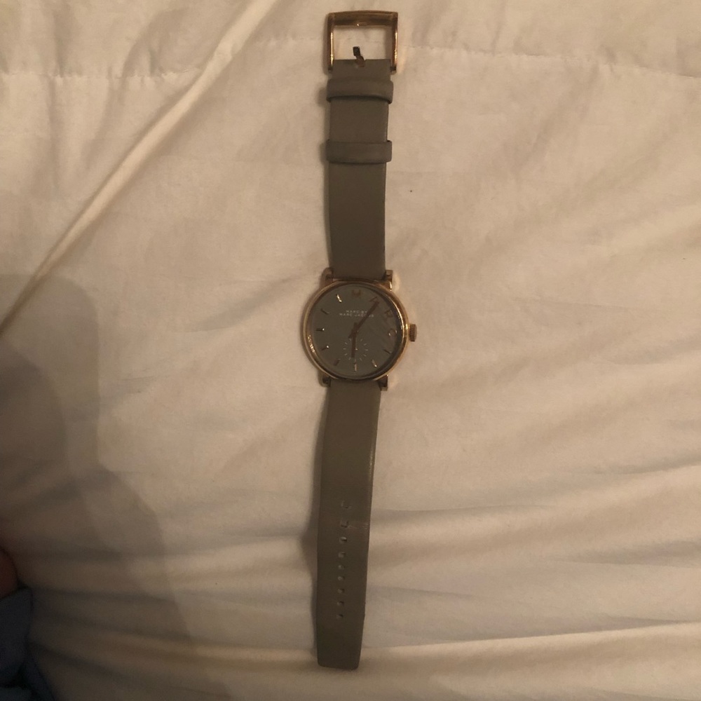 Gold Marc Jacobs watch with rubble colored band